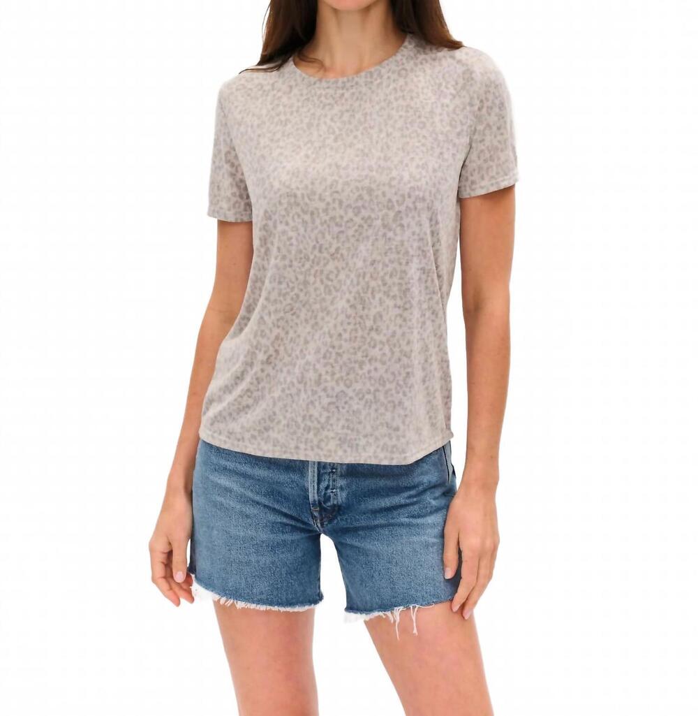 NEW SIX/FIFTY wild side tee in soft sand leopard